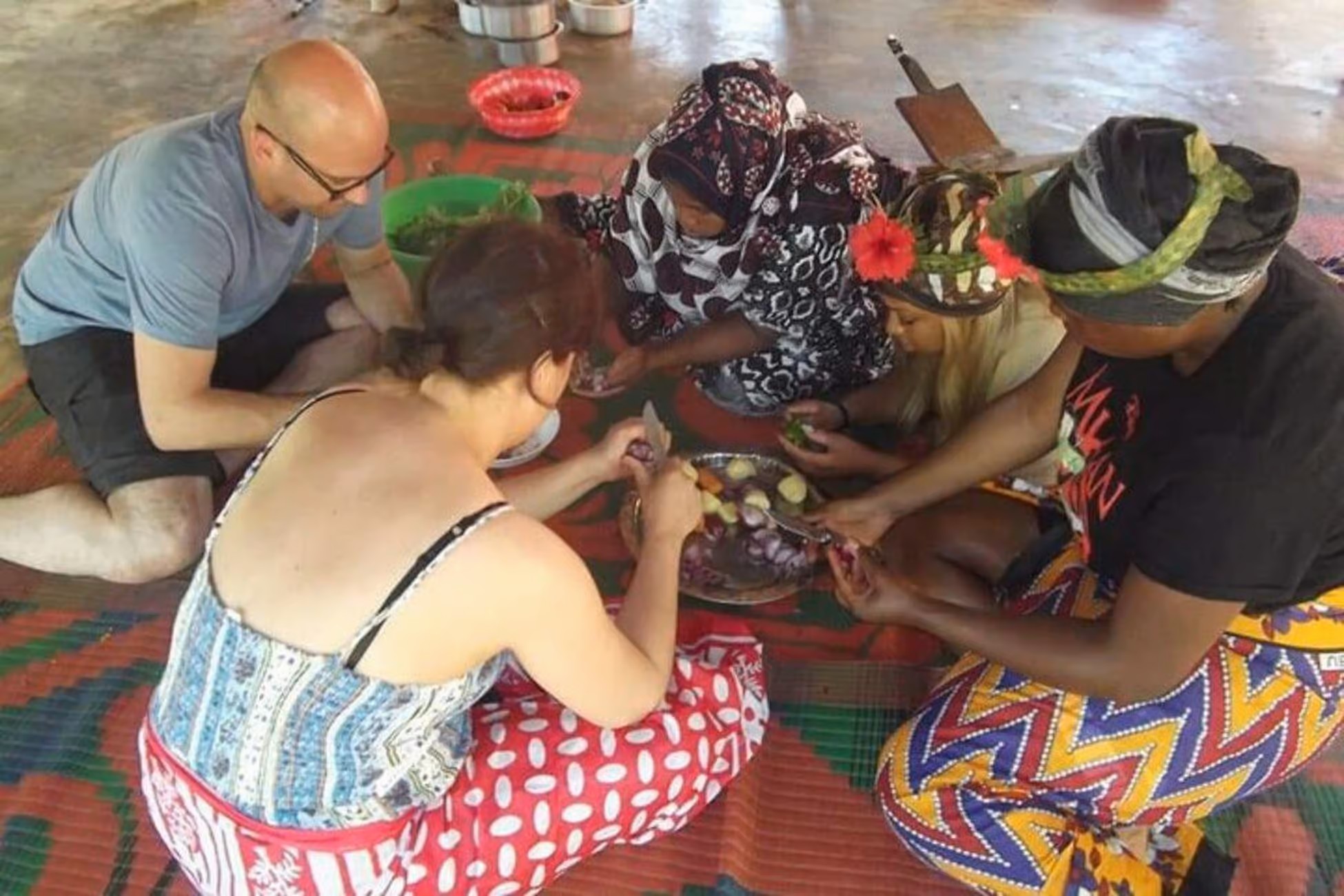 Traditional Cooking Class with Lunch image 6